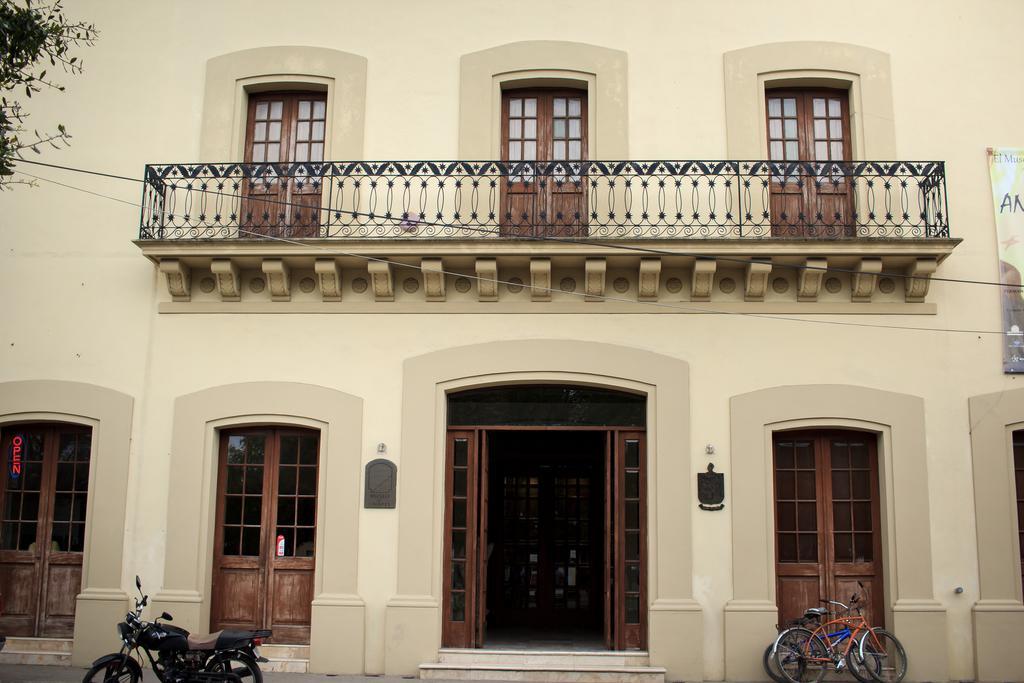 Guidi Hotel Linares Екстериор снимка