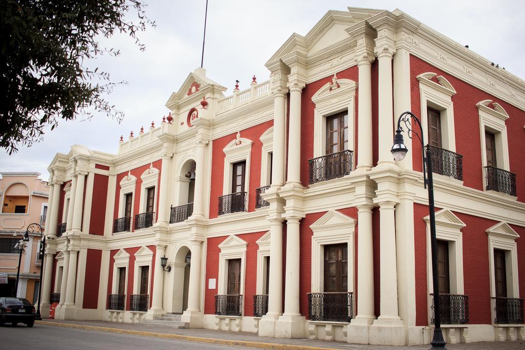 Guidi Hotel Linares Екстериор снимка