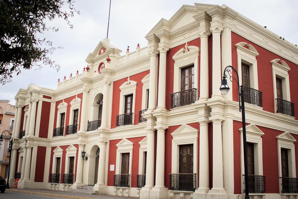 Guidi Hotel Linares Екстериор снимка