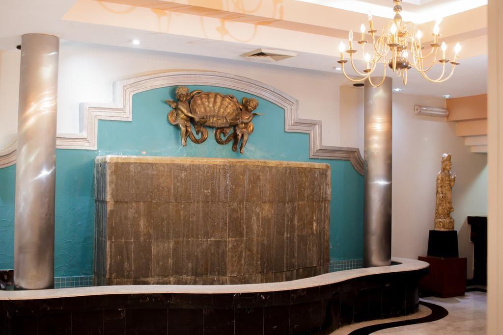 Guidi Hotel Linares Екстериор снимка