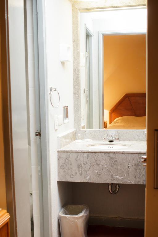 Guidi Hotel Linares Екстериор снимка