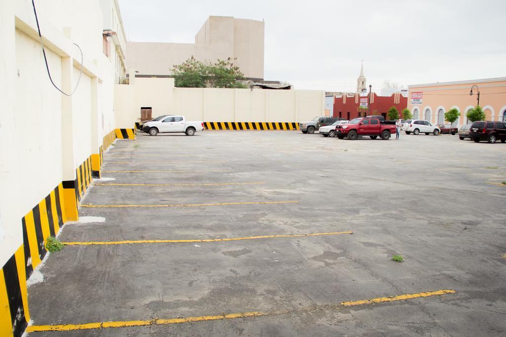 Guidi Hotel Linares Екстериор снимка