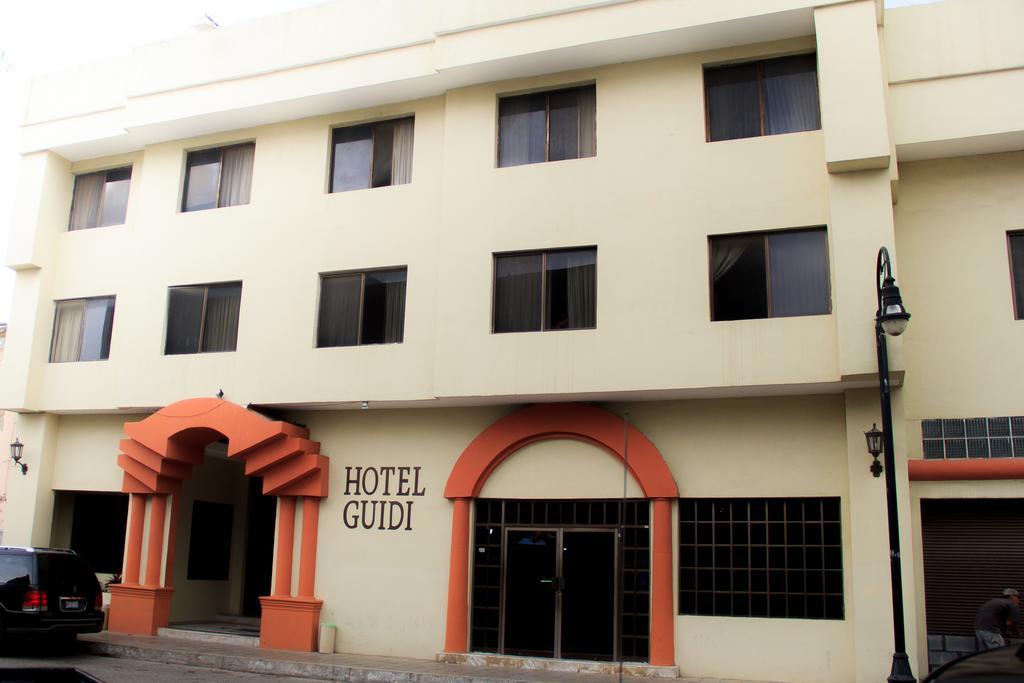 Guidi Hotel Linares Екстериор снимка