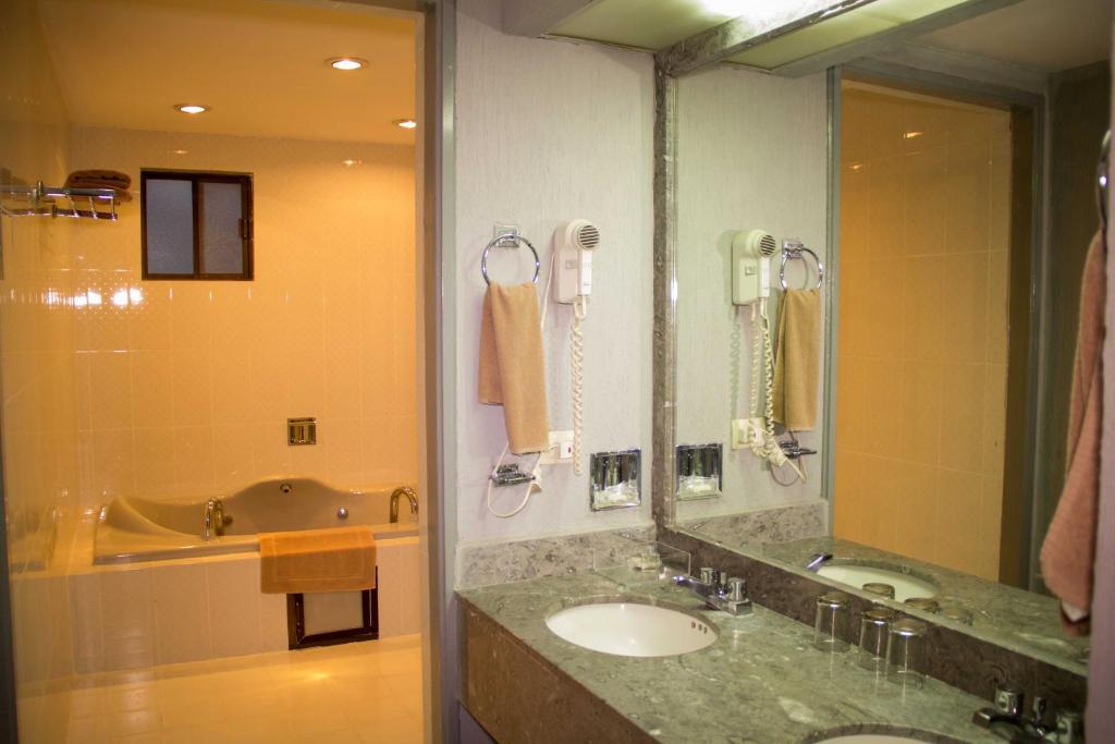 Guidi Hotel Linares Стая снимка